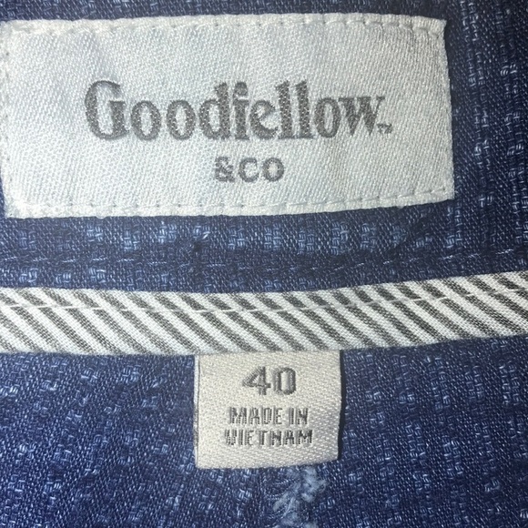 Goodfellow Flat Front Shorts 32 & 40 NWT - Picture 3 of 7
